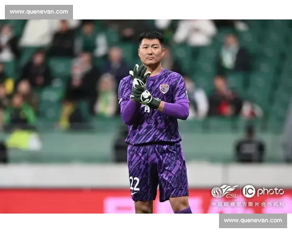 4-2!青岛海牛工体大逆转:萨里奇戴帽破 5 魔咒,客场首胜国安 4-2!青岛海牛工体大逆转:萨里奇戴帽破 5 魔咒,客场首胜国安