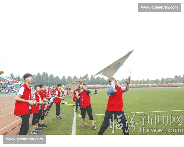 800 少年逐浪赛场：航模里的海洋梦